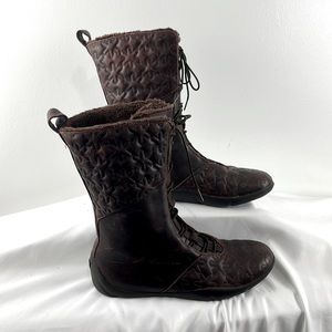 Helly Hansen Brown Leather Distressed-Look Quilted Snowflake Boots